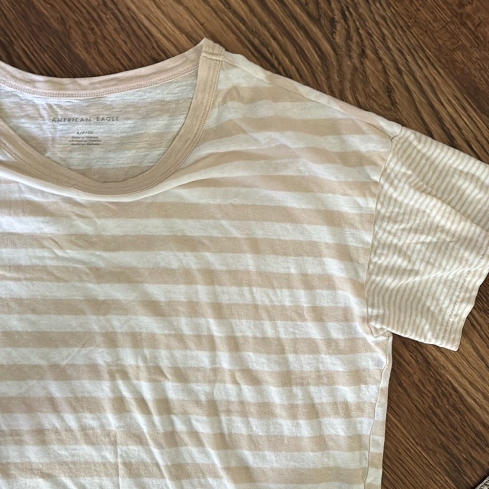 American Eagle Beige and White Mixed Stripes Boxy Tee - Small